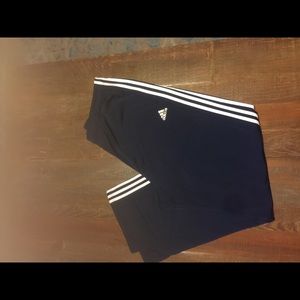 Adidas size 2XL Navy&Whitestripe jogging pants